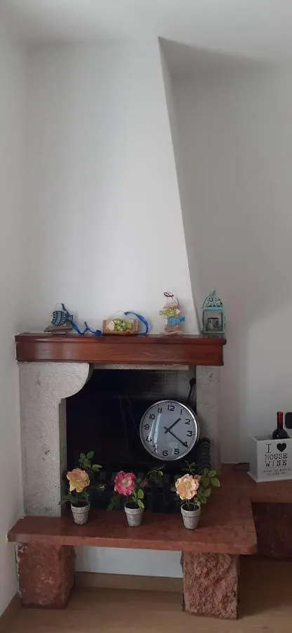 Casa Vacanze La Gabbianella Marone 0*,  Italy