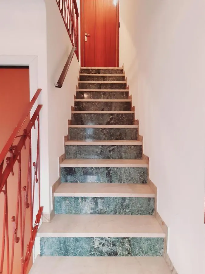 Casa Vacanze La Gabbianella Marone Italy